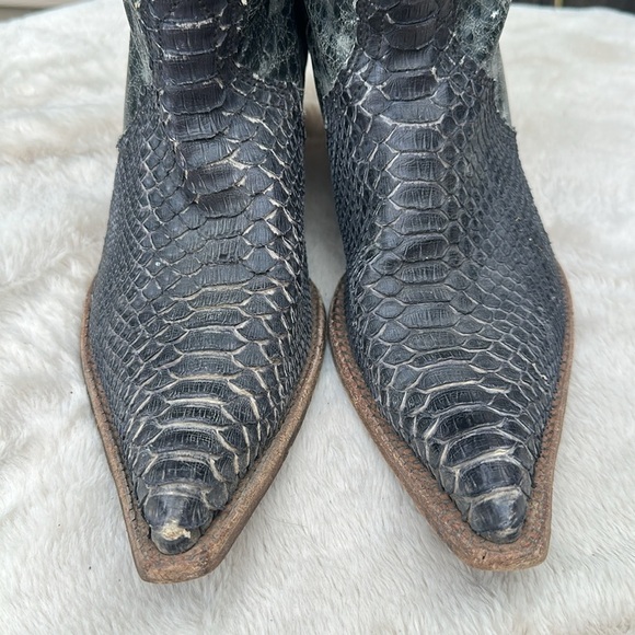 Corral Python Western Snip Toe Boots Cut Out Crosses Swarovski Crystals Sz 8.5 - Picture 5 of 11